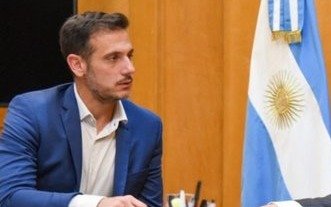 Lanús cumple 80 años y el Intendente “tira la casa por la ventana”