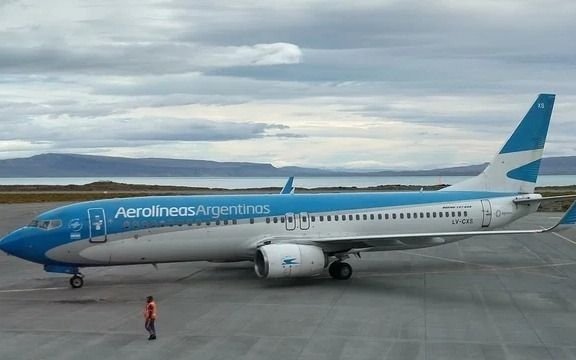 Antes del paro: echaron a tres pilotos de Aerolíneas