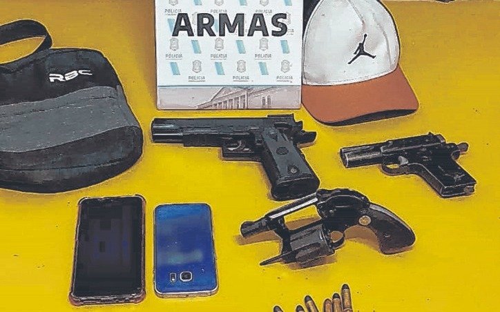 Circulaban en motos robadas y armados por Ringuelet
