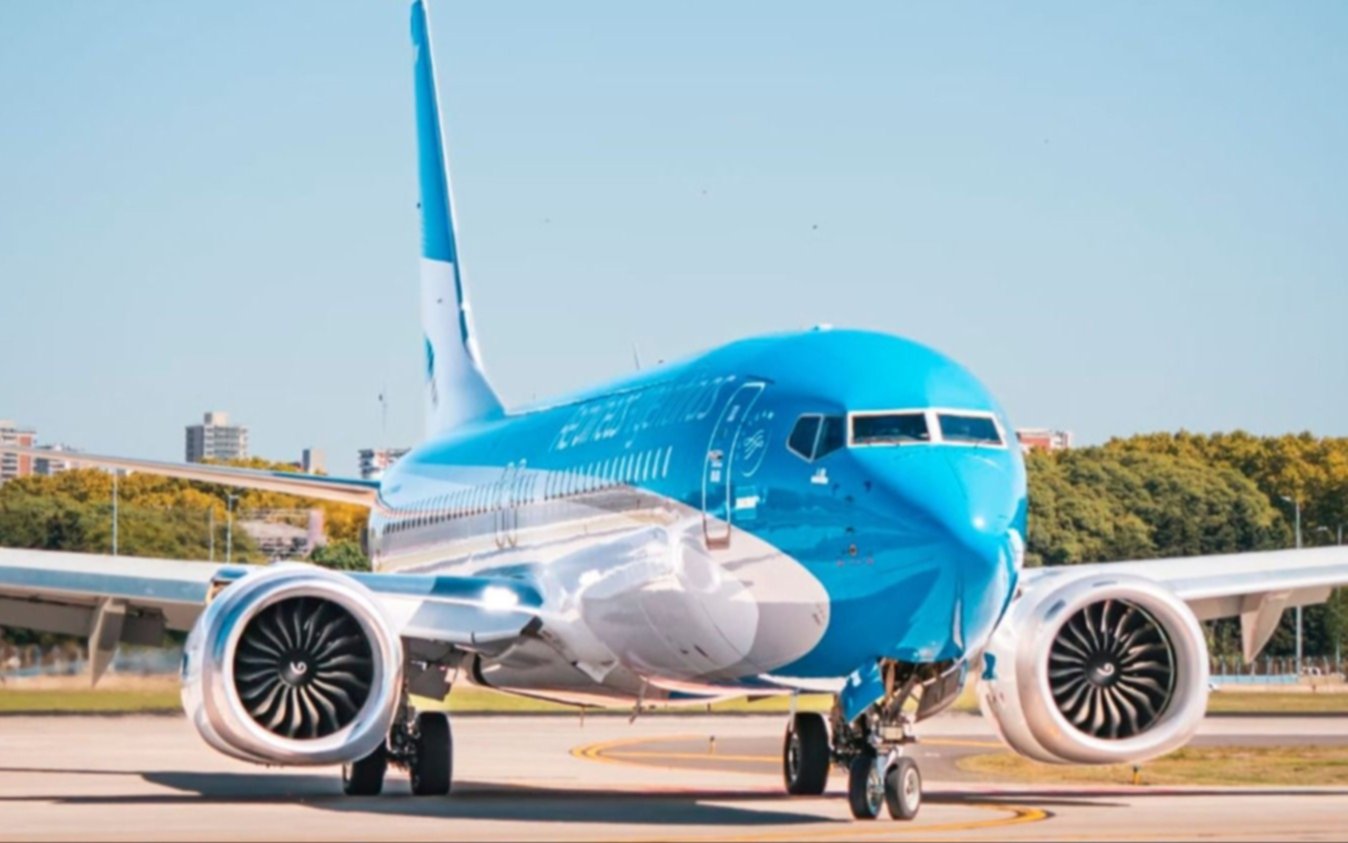 El Gobierno declaró “servicio esencial” la actividad aerocomercial