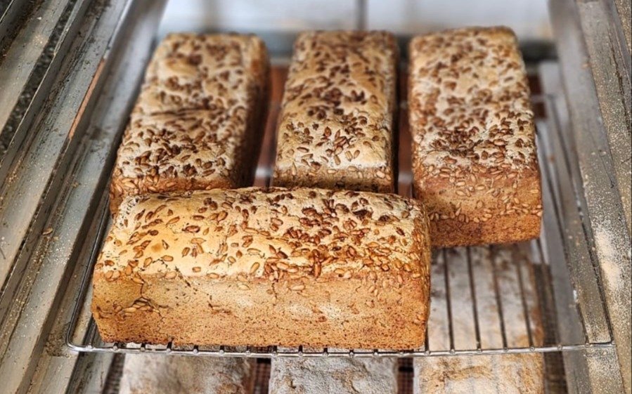 Panes sin gluten y recién horneados todos los días