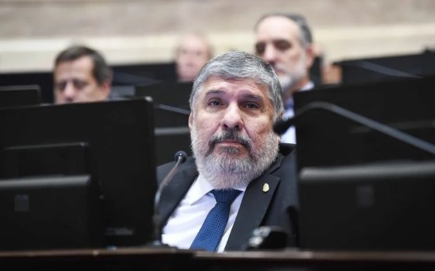 Candidatean a Cristina