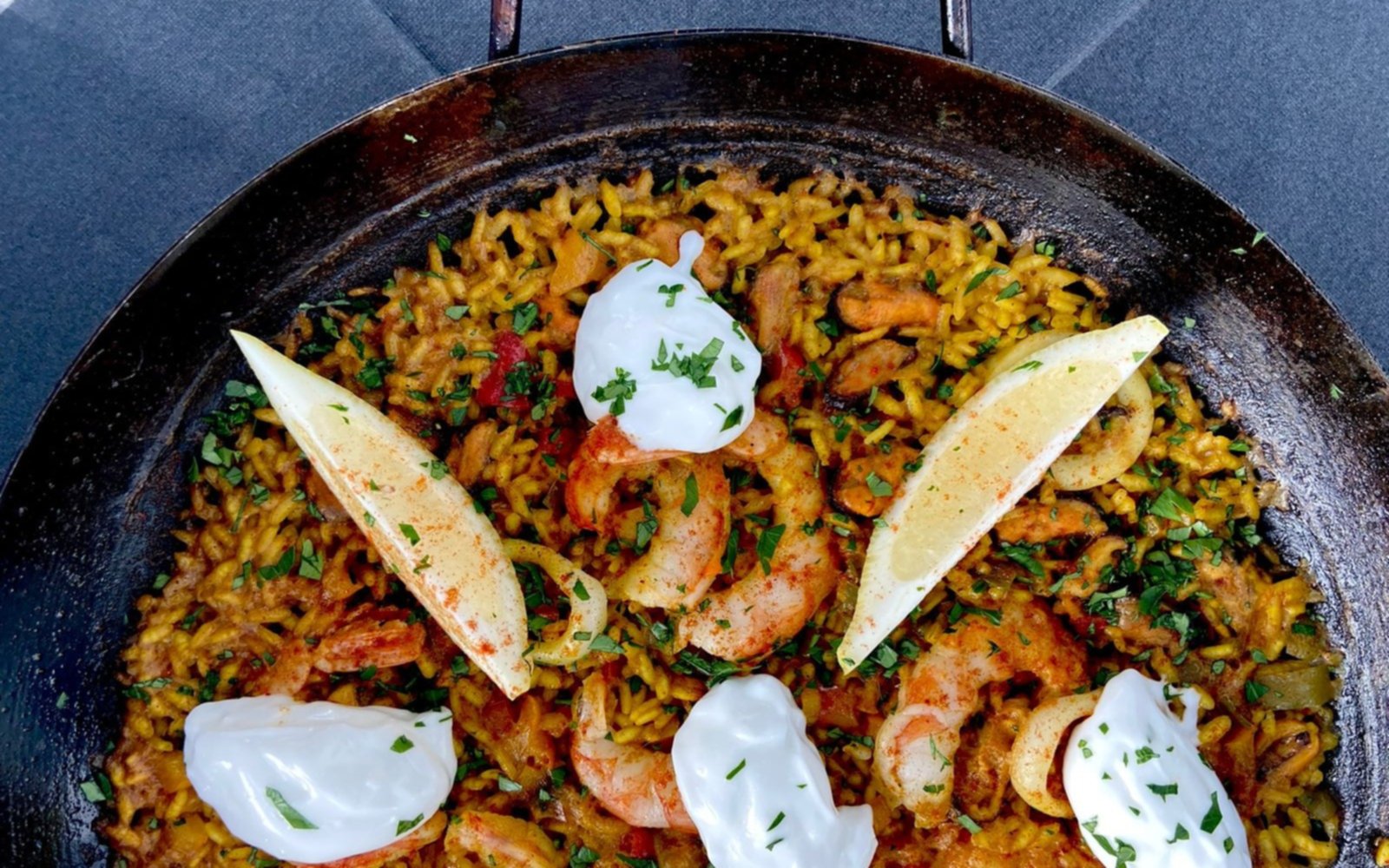 Arroz en paella