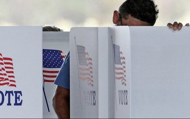EE UU: siete estados podrían decidir la elección