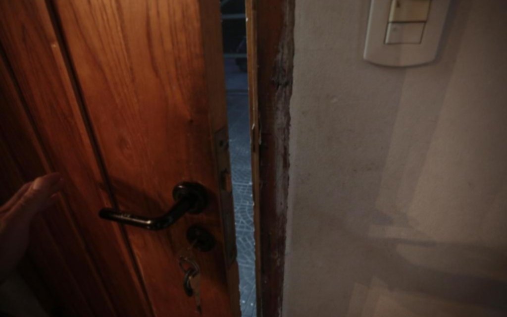 Un vecino de Romero salió de su casa un par de horas y se la saquearon