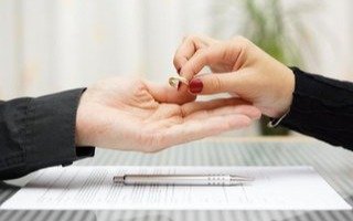 Los abogados criticaron el divorcio “exprés”