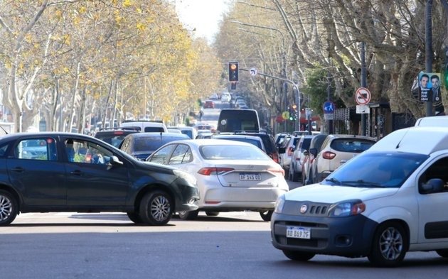 Más sanciones para frenar la anarquía del tránsito en la Región