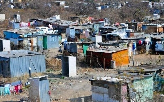 Creen que la pobreza bajará a menos del 50%