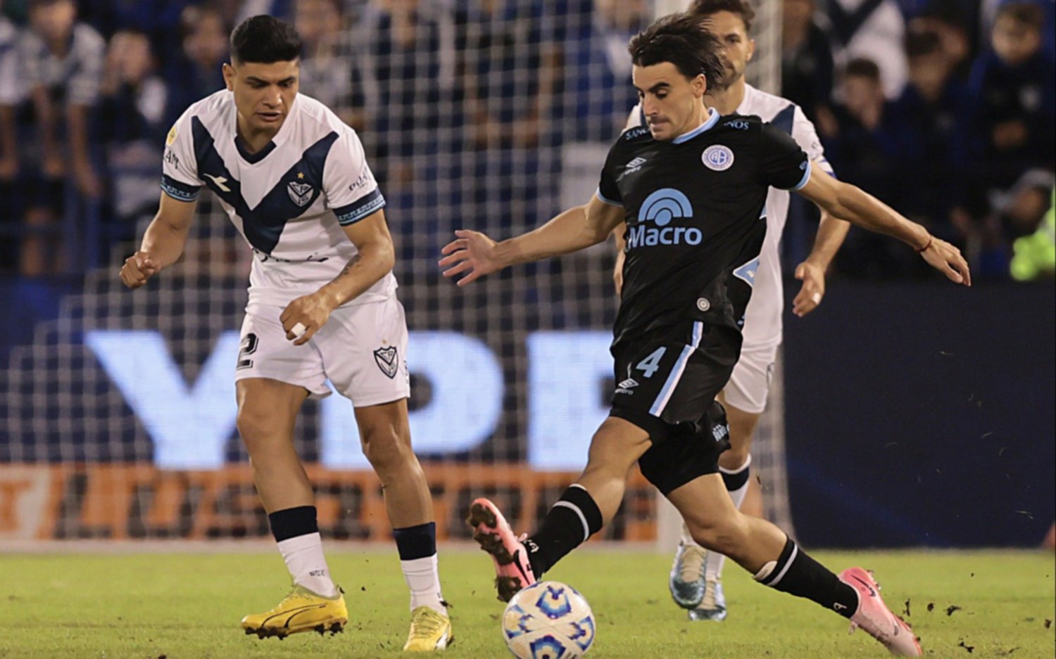 Vélez aseguró la punta con un empate, pero...