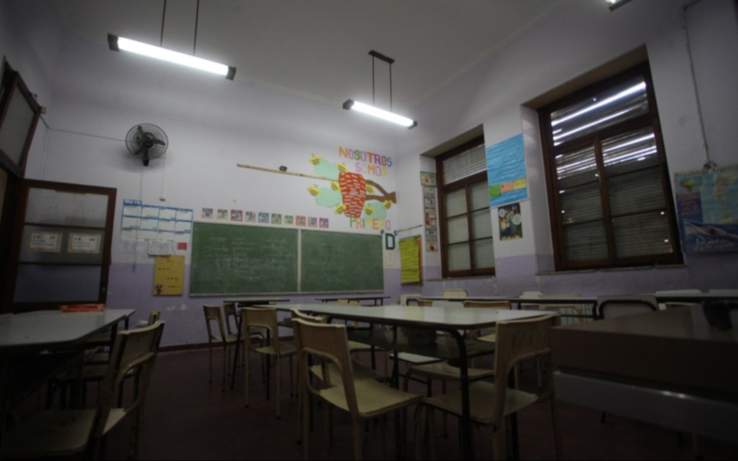 Aniversario de La Plata: asueto administrativo, sin clases ni Banco Provincia, bandas locales, Catedral iluminada y desvíos viales por el 19 de noviembre