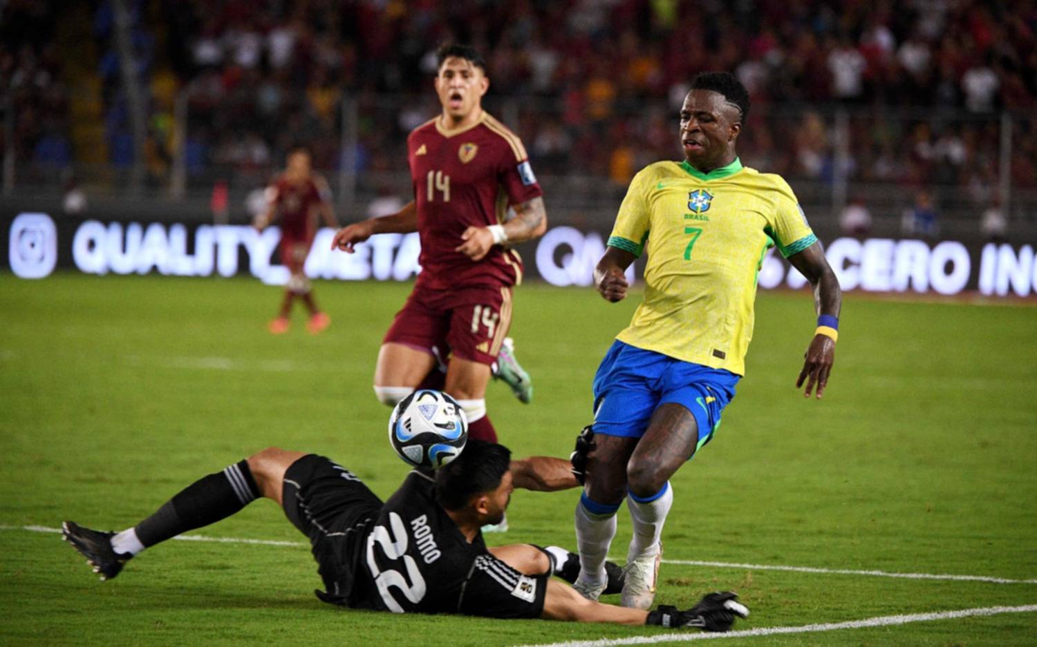 Brasil quedó en deuda y no pudo ante Venezuela
