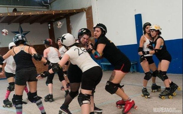 Muestra fotográfica, roller dervy y boxeo