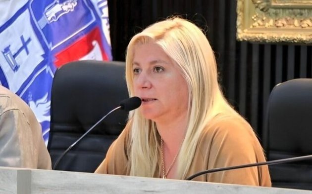 Desplazaron de su cargo a la pareja de D’Onofrio