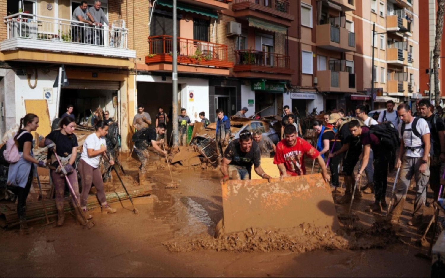 Otra protesta contra la gestión de las inundaciones