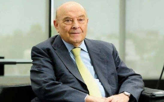 Milei dijo que no hay atraso cambiario y criticó duro a Cavallo