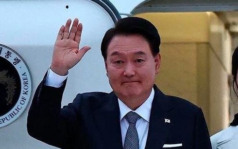 Surcorea: por aplicar la ley marcial, detienen al presidente