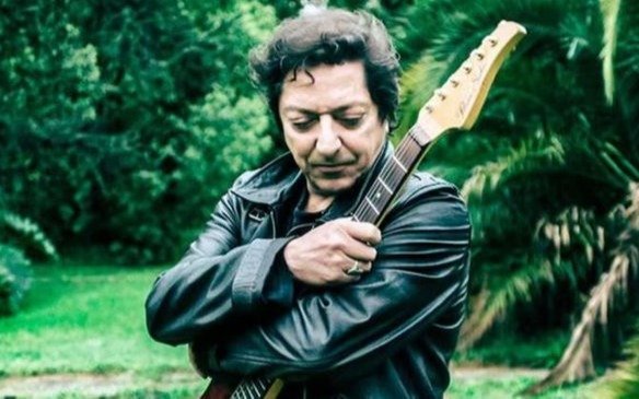 El guitarrista de Virus, Julio Moura, y una pericia clave