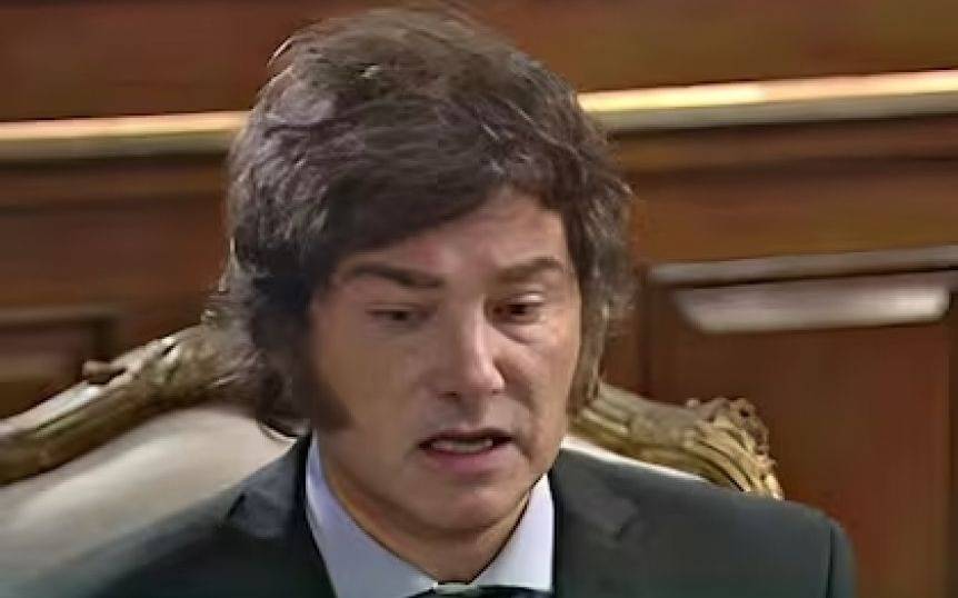 Milei ratificó dichos en Davos, le apuntó a Kicillof por la inseguridad y reveló cuándo se termina el cepo