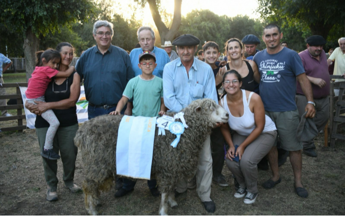 Apoyo de la Provincia a los productores ovinos