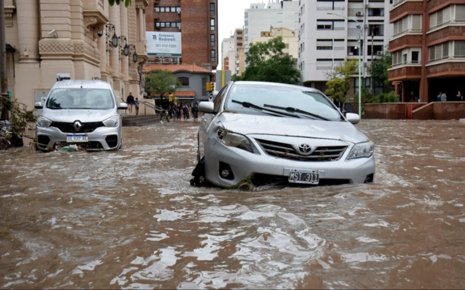 En medio del drama, Bahía Blanca apura la reconstrucción de las escuelas