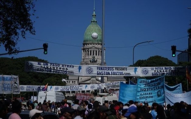 Daer adelantó que el paro de la CGT sería el 10 de abril