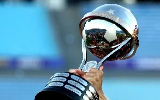 Huracán va por otro paso y Unión, acomodarse