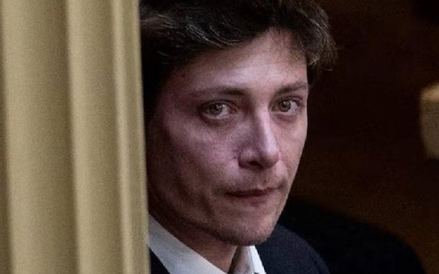 Santiago Caputo, con más poder que Francos