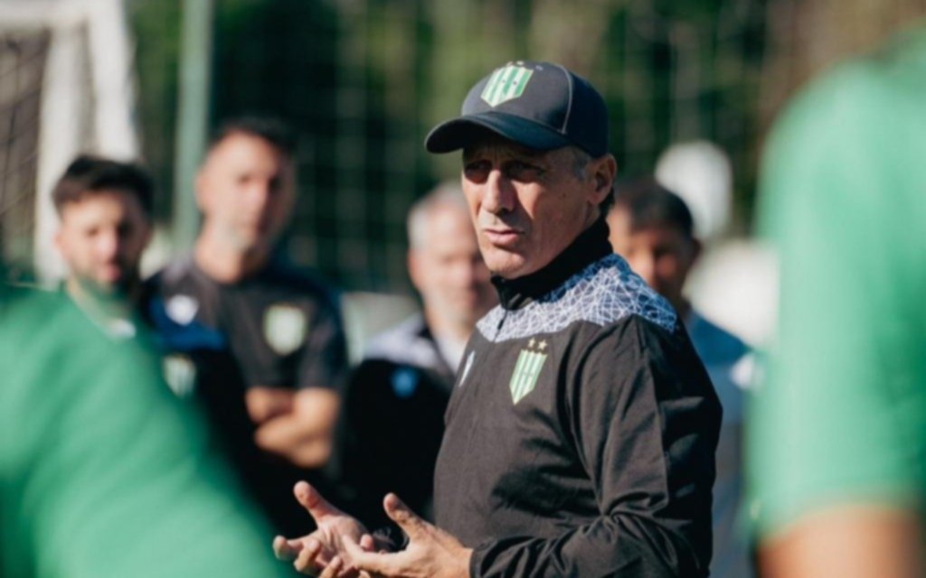 Con el debut de Troglio, Banfield cantó victoria