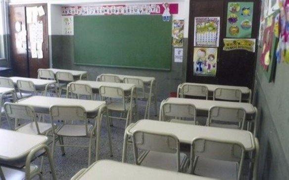 Injustificados ataques al personal docente en escuelas de La Plata