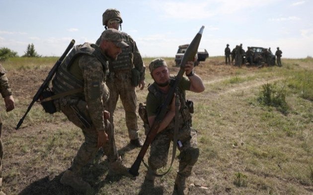 Qué hay detrás de la venta de material militar de Estados Unidos a Ucrania