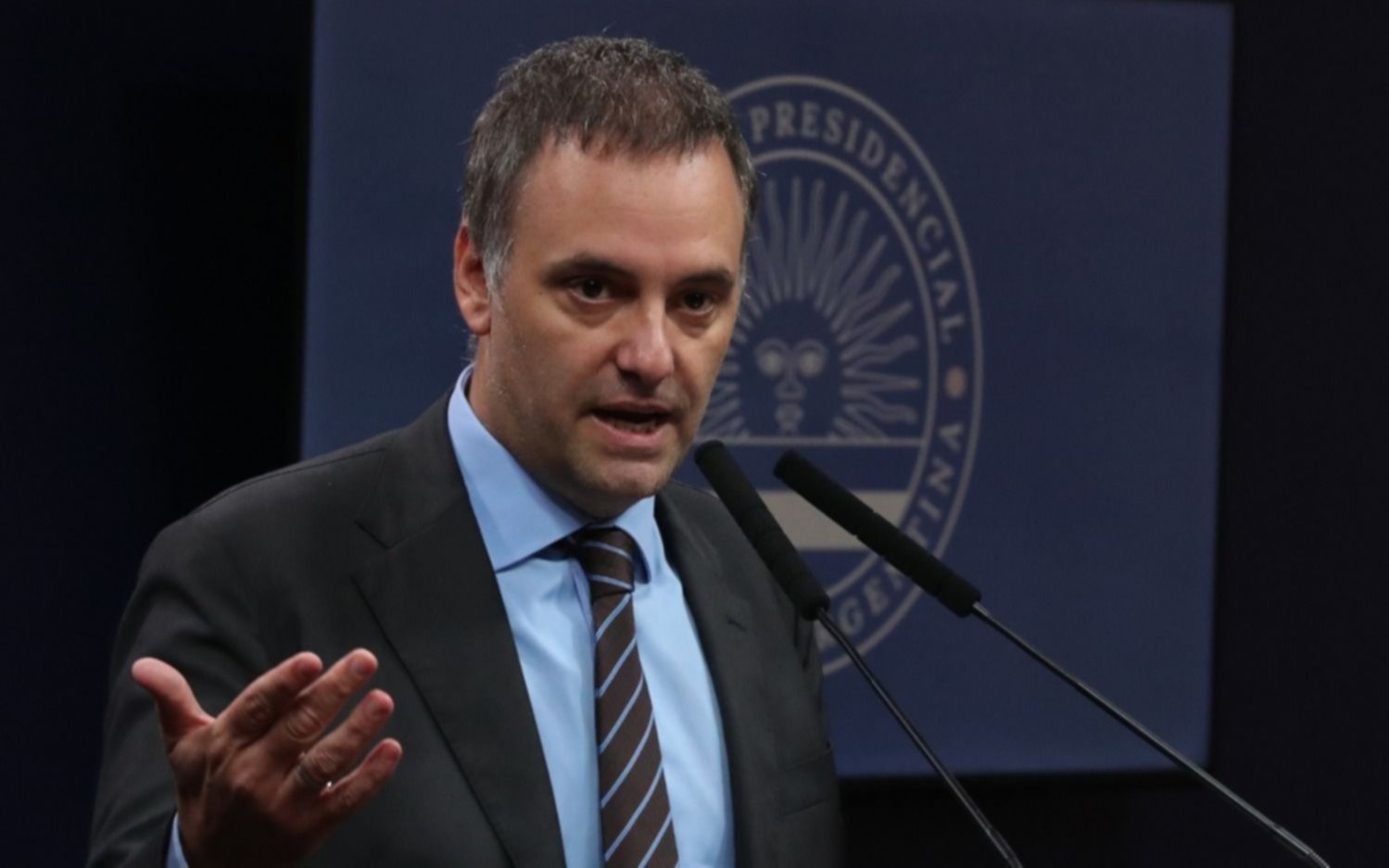 Adorni cargó contra el partido de Mauricio Macri