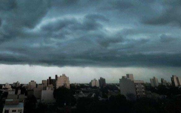 La Ciudad en guardia ante la llegada de tormentas