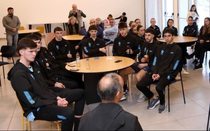 De la Universidad a Alemania para participar de un Mundial de básquet