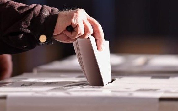 Los ingleses, a votar desde los 16 años