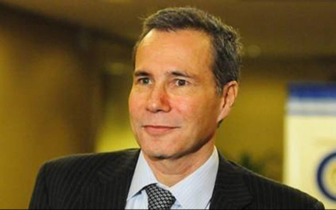 Citan a militares por la muerte del fiscal Nisman