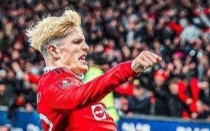 Manchester United apartó a Garnacho
