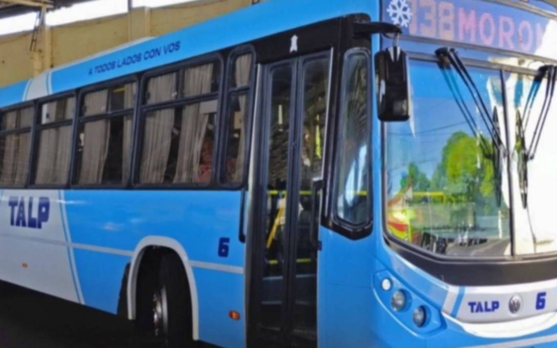 Se podrá pagar con QR o tarjeta en una línea local