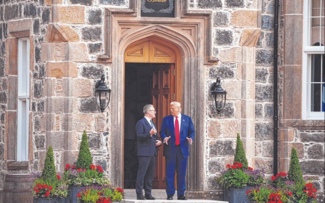 El premier británico visitó al presidente de EE UU en su campo de golf escocés