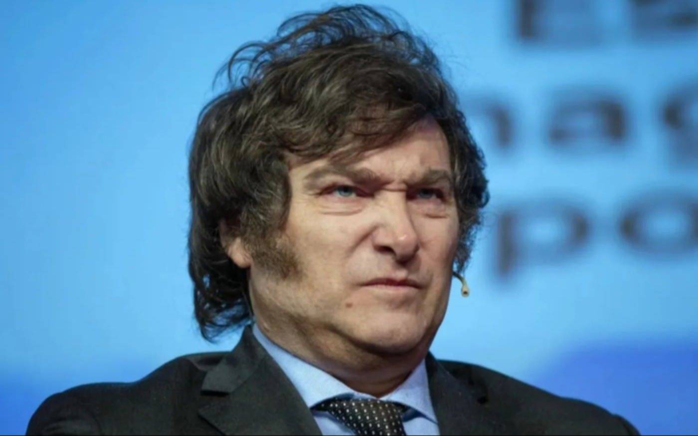 La imagen positiva de Milei cayó un 4% en julio