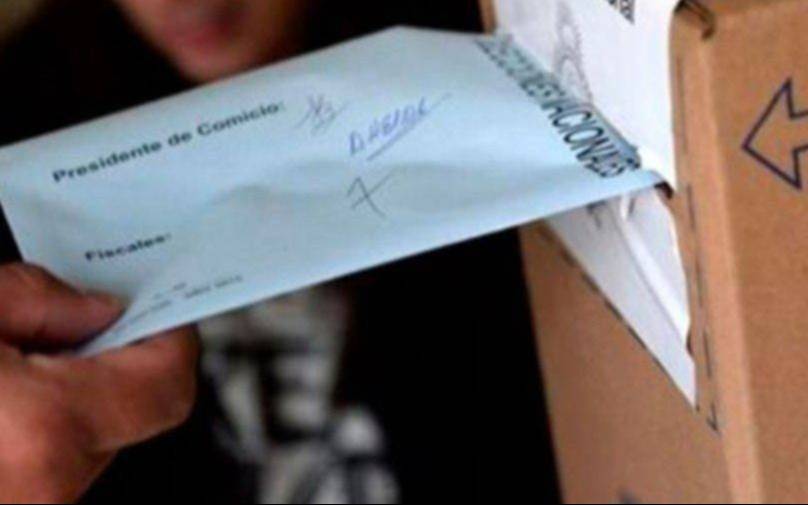Bono de $10 mil a estatales que trabajen en las elecciones provinciales