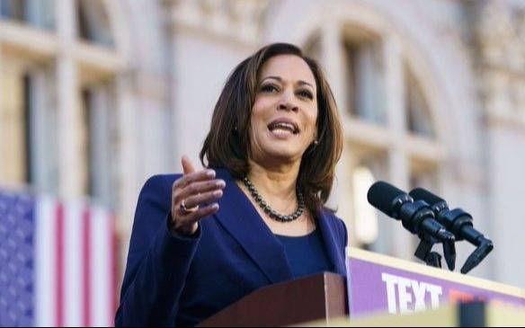 Trump le sacó la custodia a Kamala