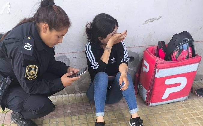 La inseguridad duele en La Plata: ahora la sufrió una joven repartidora 