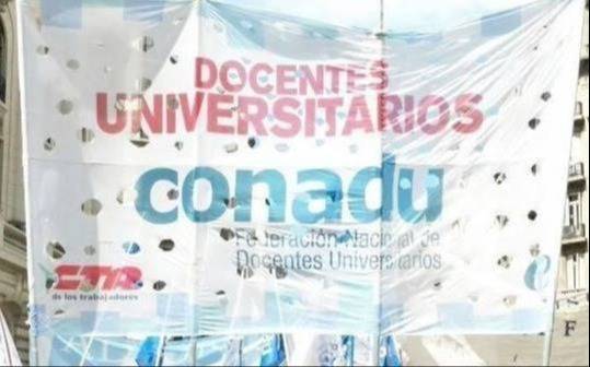 Arranca la triple jornada de paro universitario