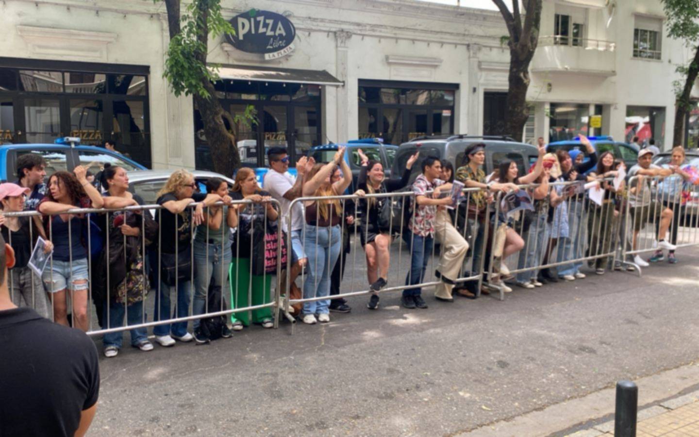 Una larga espera en el Coliseo que se hizo sentir