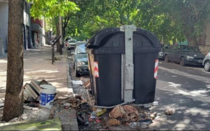 Por un mejor uso de los contenedores de residuos en nuestra ciudad