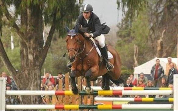Concurso de Saltos Gran Premio Aniversario de La Plata en el Hípico