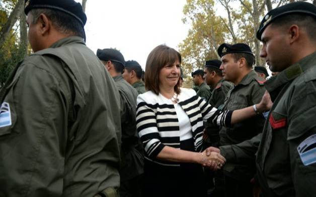 Anuncian la creación de la Policía Migratoria