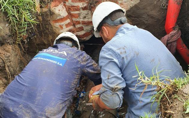 Distintas zonas sin agua por obras en la Ciudad