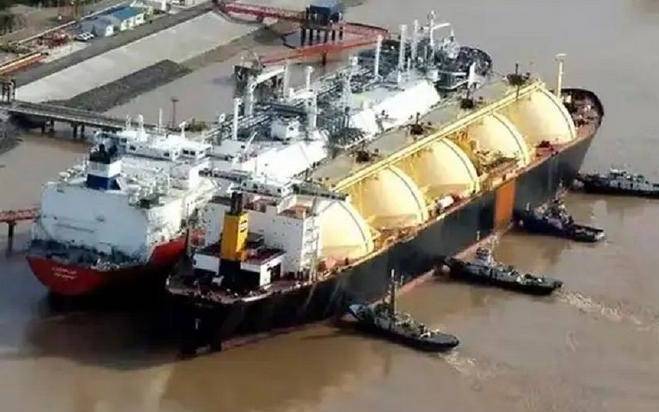 Millonario plan de inversión para exportar gas natural líquido desde el Puerto La Plata