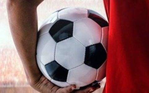 Ante viento y marea, 12 de Septiembre evitó el descenso en LISFI